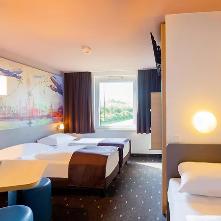 B&B Hotel Duesseldorf-Airport Exterior photo