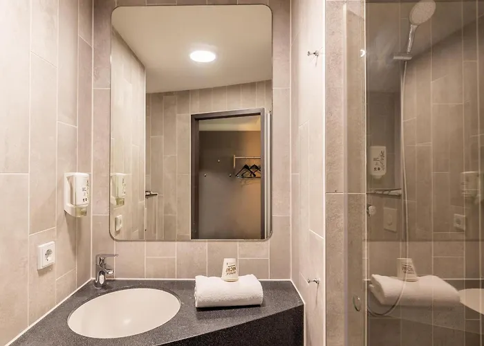 B&B Hotel Düsseldorf-Airport