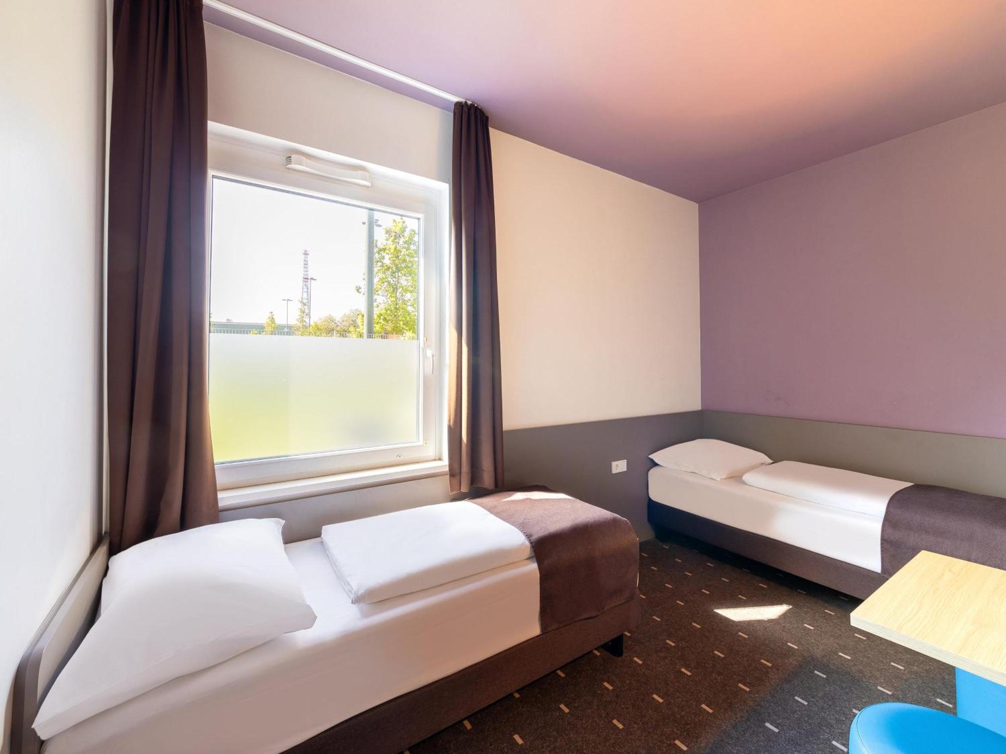 Hotel Düsseldorf-airport 2*